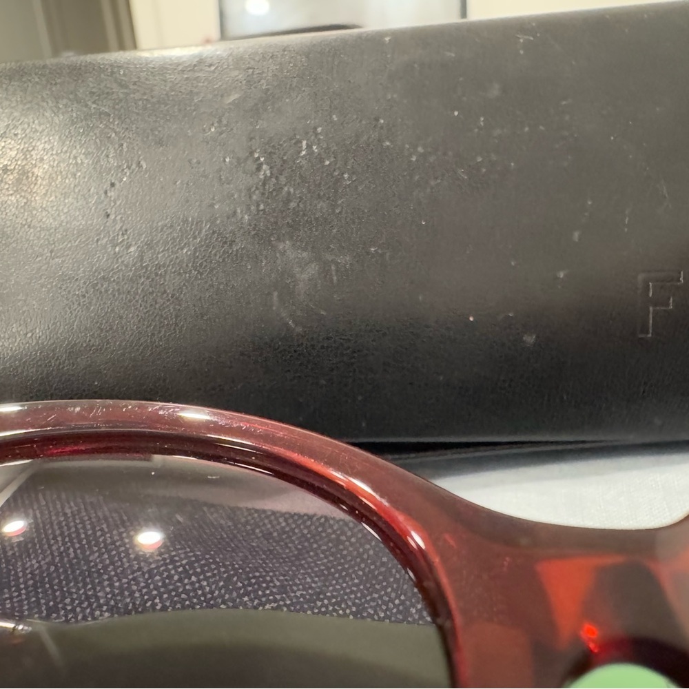 Fendi Stylish Brown Sunglasses - Picture 7 of 17